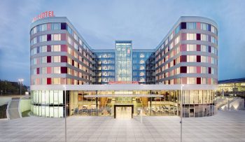 Mövenpick Hotel Stuttgart Airport & Messe